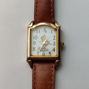 Vintage Winnie the Pooh leather band watch